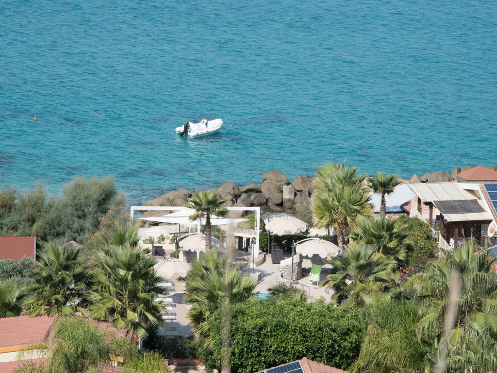 Baia Del Godano Resort & Spa Capo Vaticano Extérieur photo